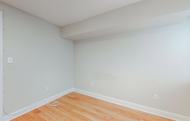 Building Photo - 917 S 18th St