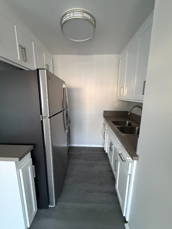 Building Photo - 5720-5730 Yolanda Ave