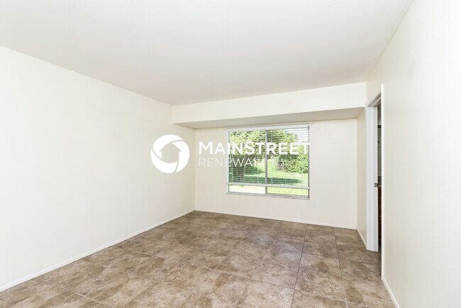 Building Photo - 3 Bedroom Pet-Friendly Home in North Port, FL with Main Street Renewal