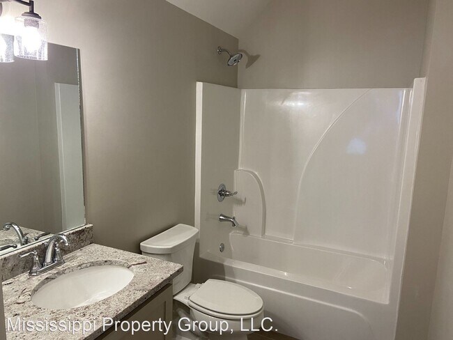 Building Photo - 2 br, 2 bath House - 200 Crabapple Cove