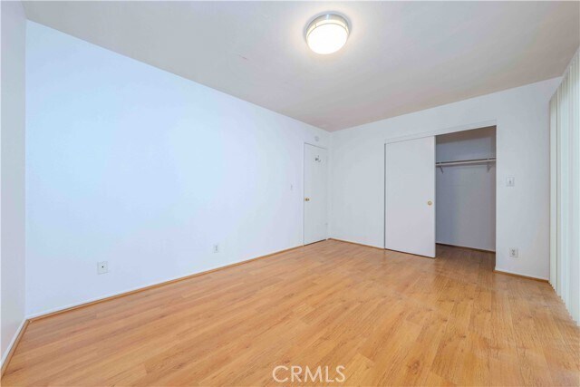 Building Photo - 222 20th St