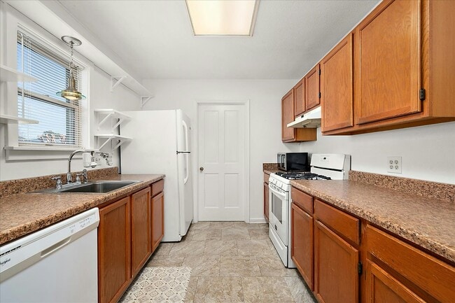 Building Photo - 10505 Keyser Point Rd