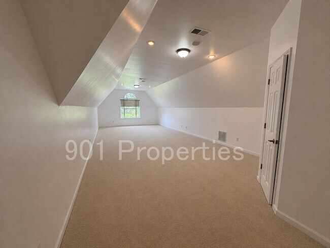 Building Photo - 5167 Rachel Forest Cove