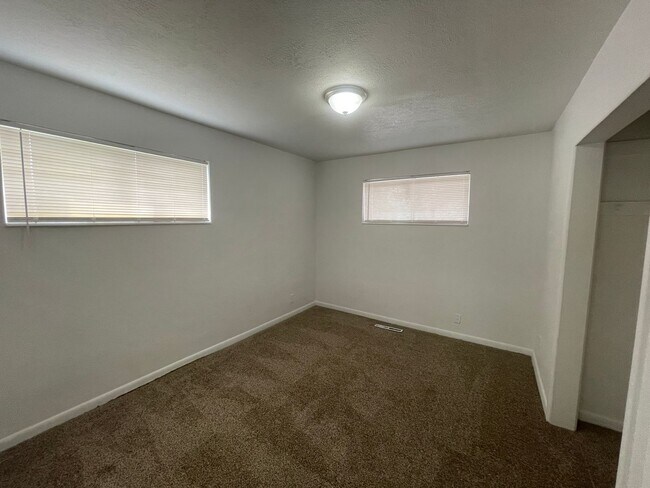 Building Photo - 1154-1156 Brooklyn Ave