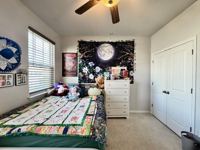 Building Photo - First Time Rental - Ready July 30th! 4 Bedrooms PLUS Loft! Great Views! Dog Park - Stocked Fishin...