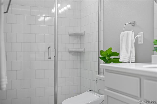 Building Photo - 17216 E Alameda Pkwy