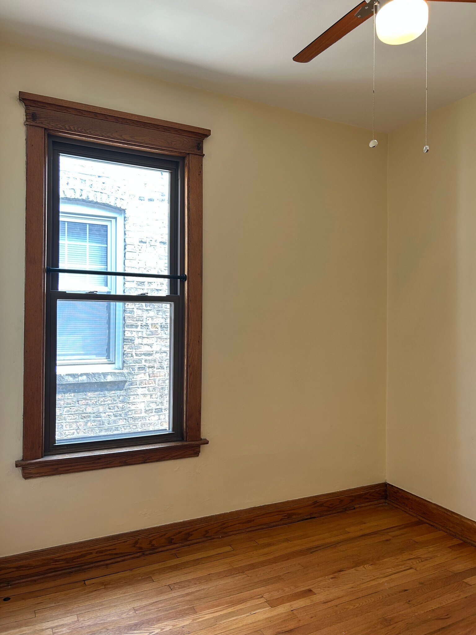 Building Photo - 2113 N Springfield Ave
