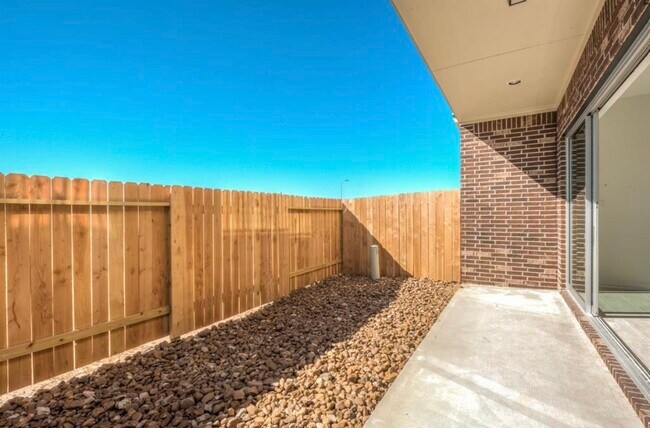 Building Photo - 3223 Harmony Creek Ln