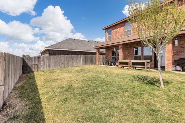 Building Photo - 1744 Boise Dr