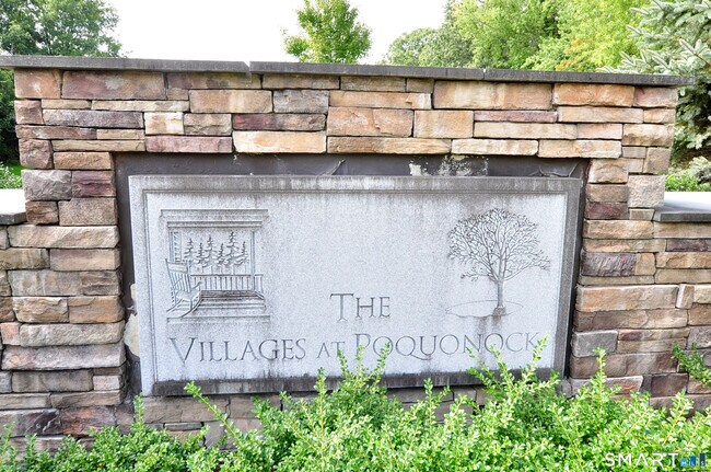 Building Photo - 103 Old Village Cir