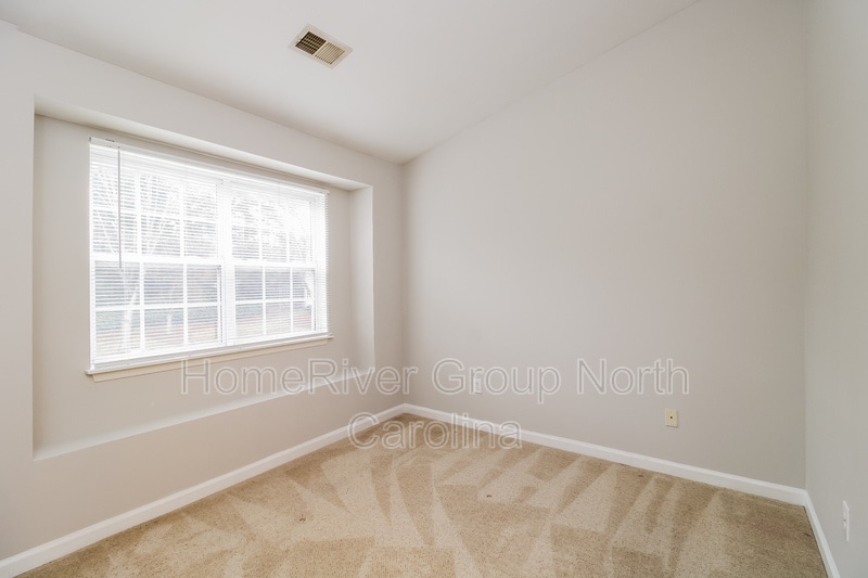 Building Photo - 3719 Winborne Ln