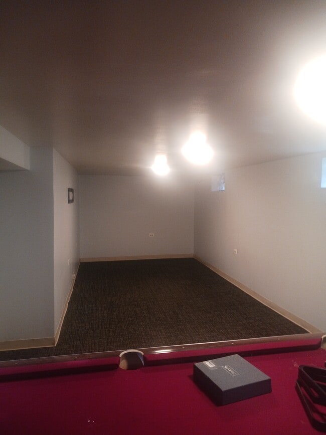 Building Photo - 297 Paxton Ave