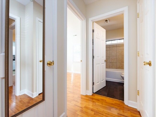 Building Photo - 1324 Bethel Rd