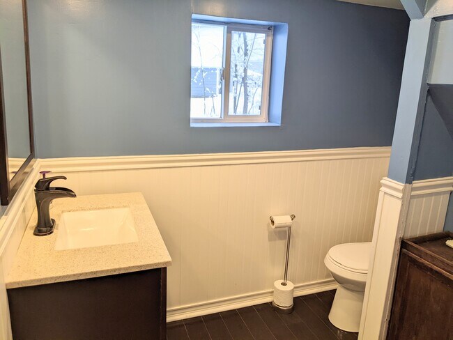 Half Bath - 5 Edgewood Rd