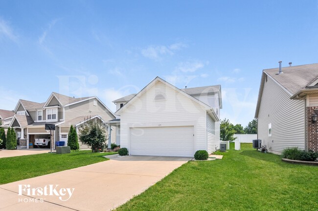 Building Photo - 135 Berry Manor Cir