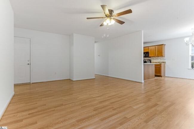 Building Photo - 301 Carnahan Dr