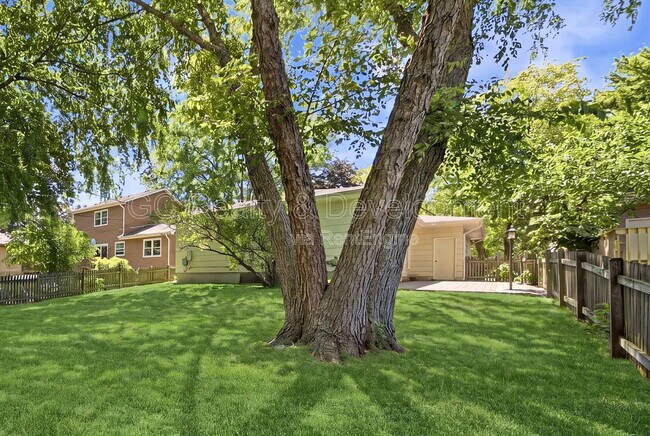 Building Photo - 1388 Gardina Vista