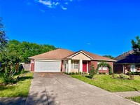 Building Photo - 5015 Summit Lodge Dr