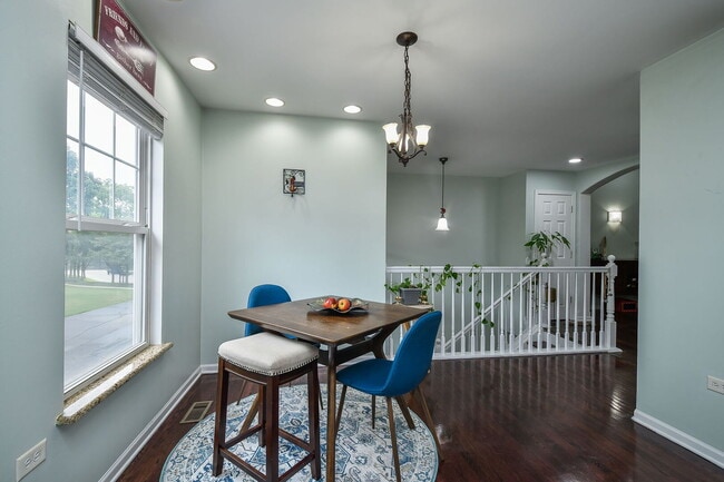 Building Photo - 3169 Saganashkee Ln