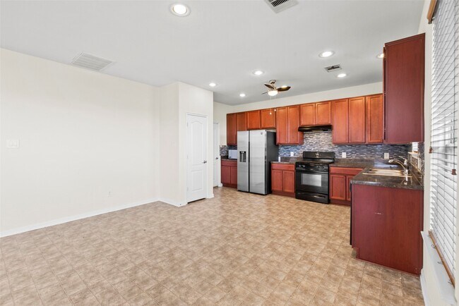 Building Photo - 22403 Auburn Valley Ln