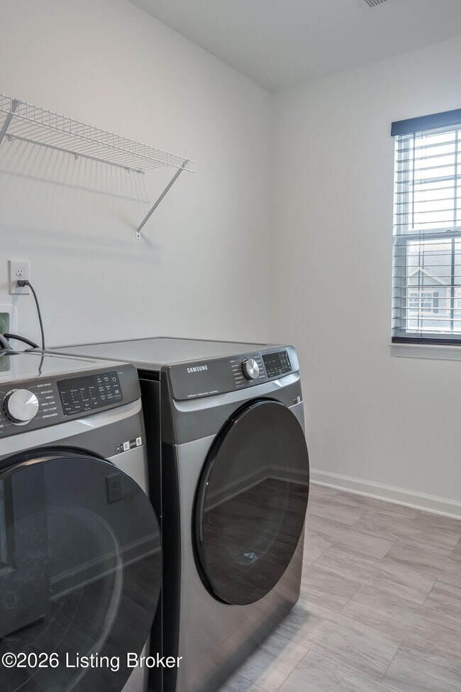 Building Photo - 17004 Meander Wy