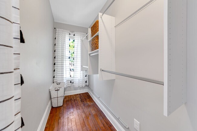 Building Photo - 159 Miami Ave