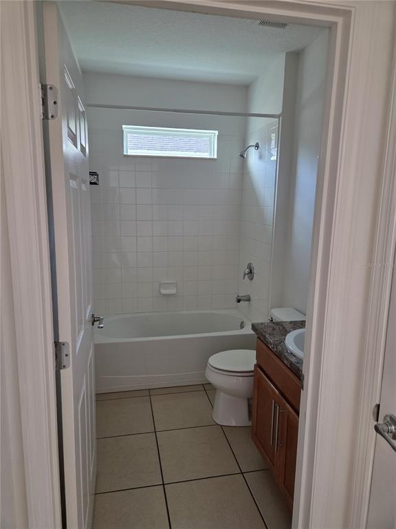 Building Photo - 5040 Beauclair St