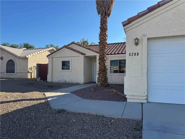 Building Photo - 5288 Tierra Linda Dr