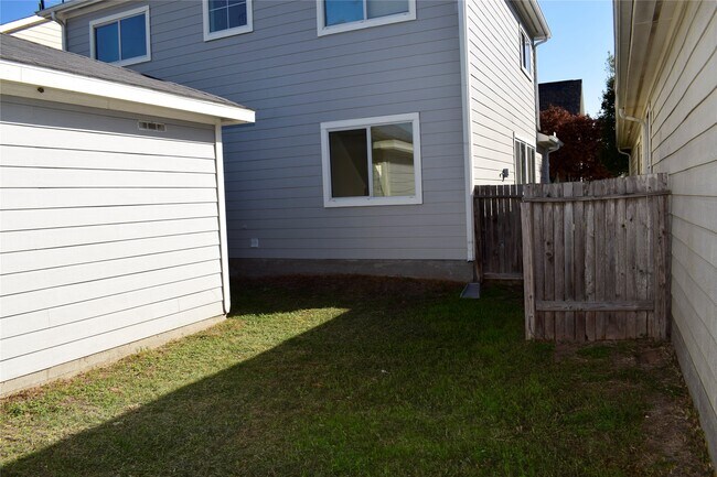 Building Photo - 20638 Patriot Park Ln