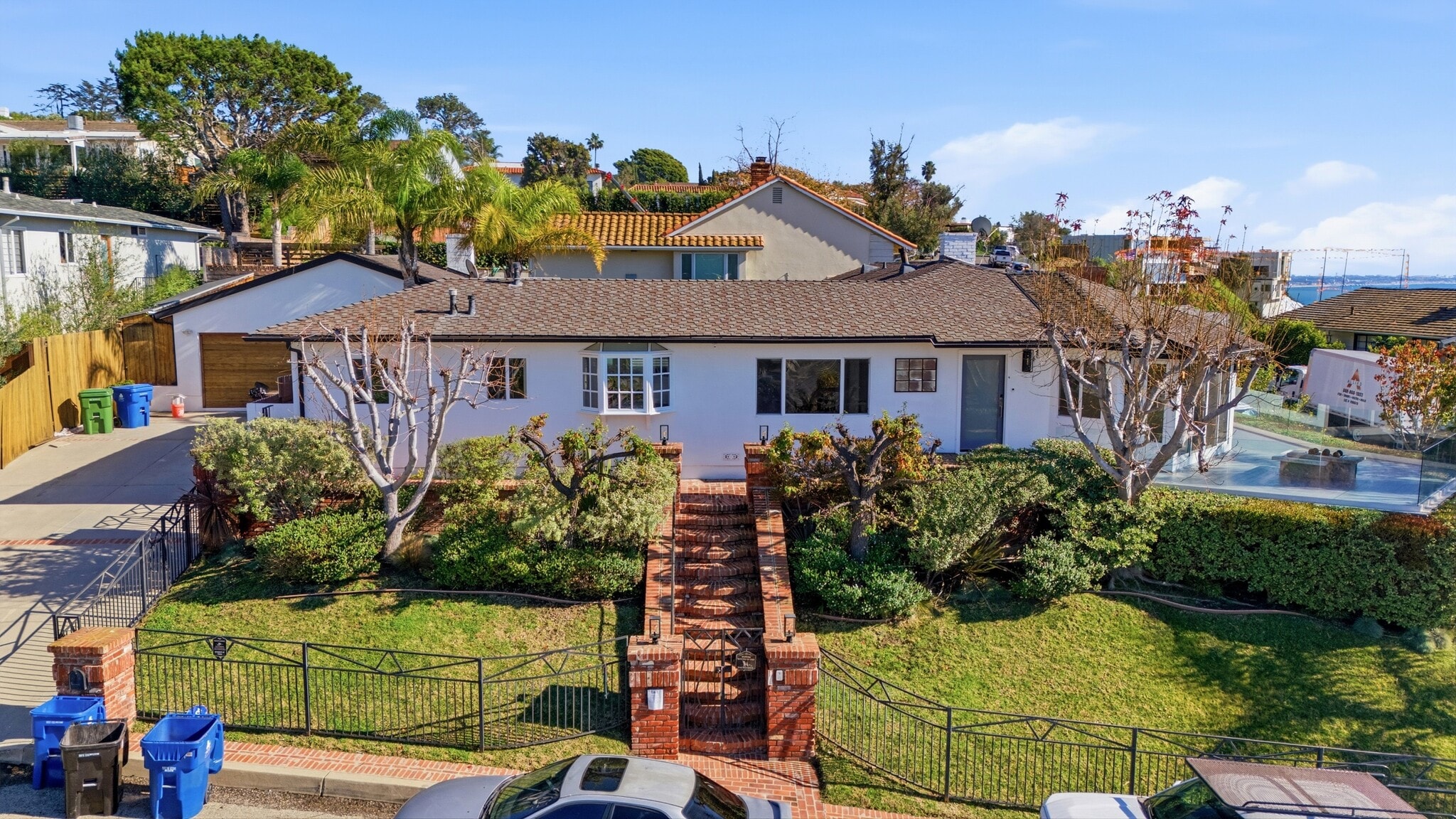 Building Photo - 204 Tranquillo Rd