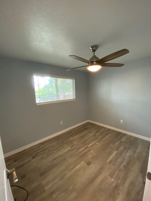 Building Photo - 420 Murray Ave