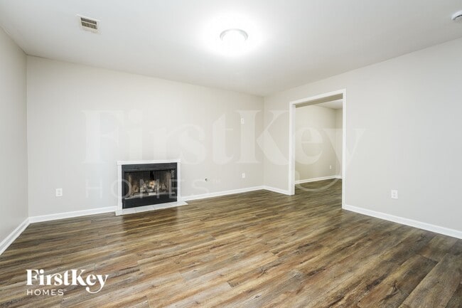 Building Photo - 2007 Sandbrook Ct SW