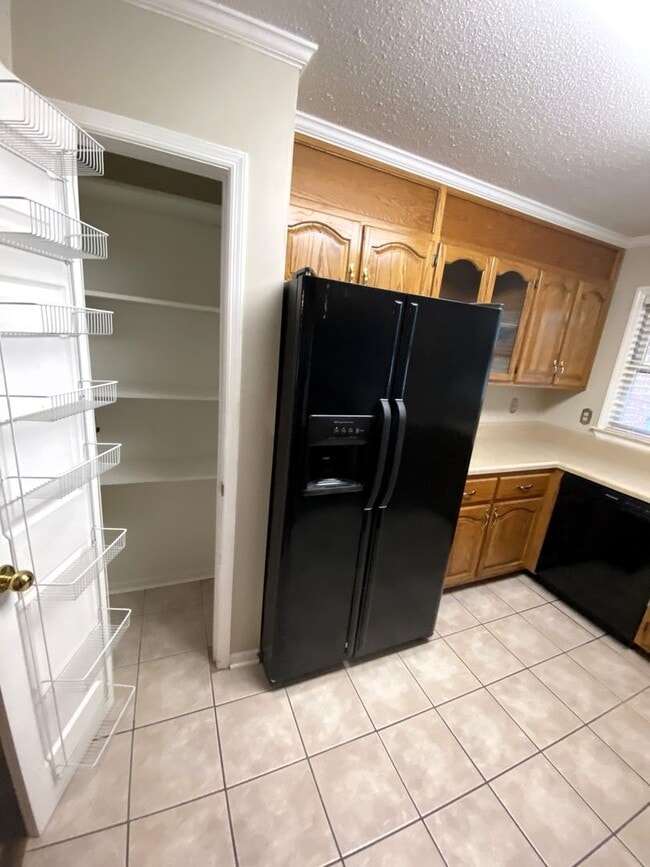 Building Photo - Coming Soon!