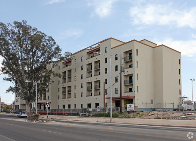 Primary Photo - Sentinel Plaza