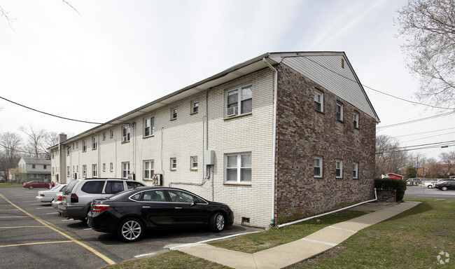 Building Photo - Somerdale West Apartments