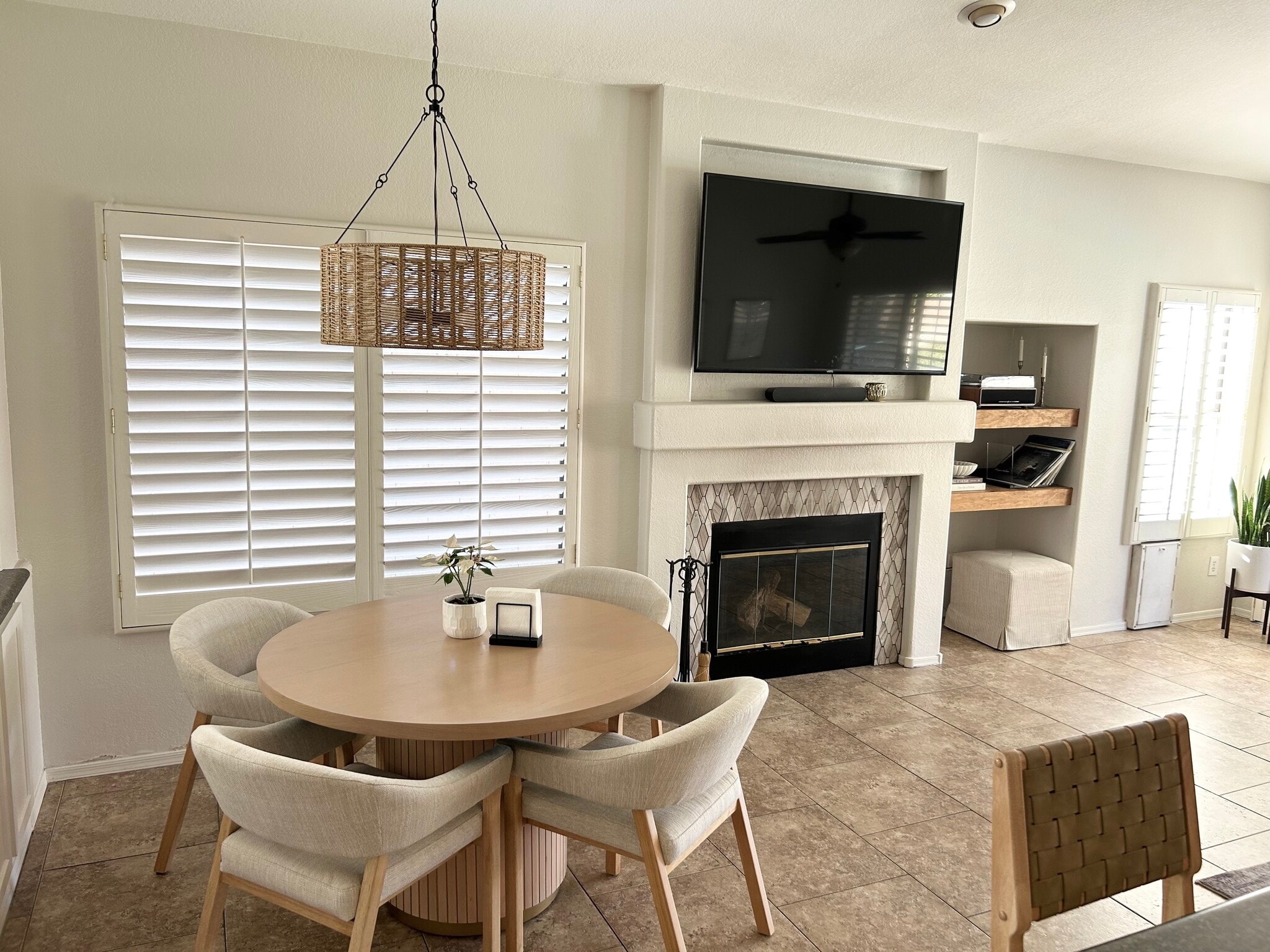 Building Photo - 17040 N 43rd Pl