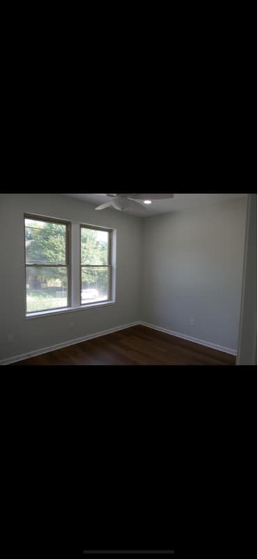 Building Photo - 704 Glenwood Ave