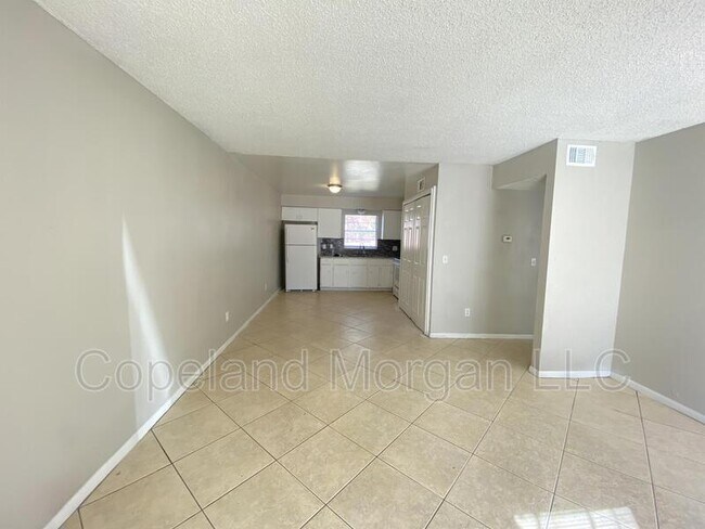 Building Photo - 5615 E 127th Ave