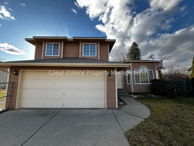 Building Photo - 3 bed house in Hayden at end of Cul-de-Sac!