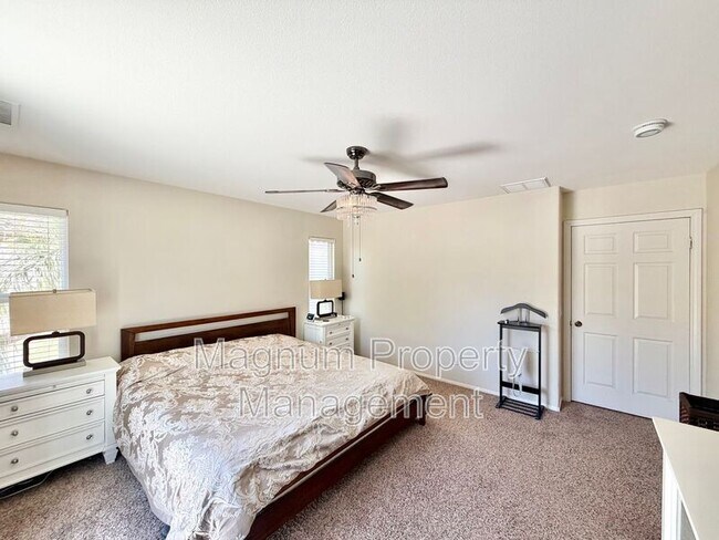 Building Photo - 33517 Cedar Creek Ln