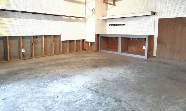 Building Photo - Stunning 2 Story, 4 Bedroom, 4.5 Bath Home Located in the Bridgemill Community in SC!