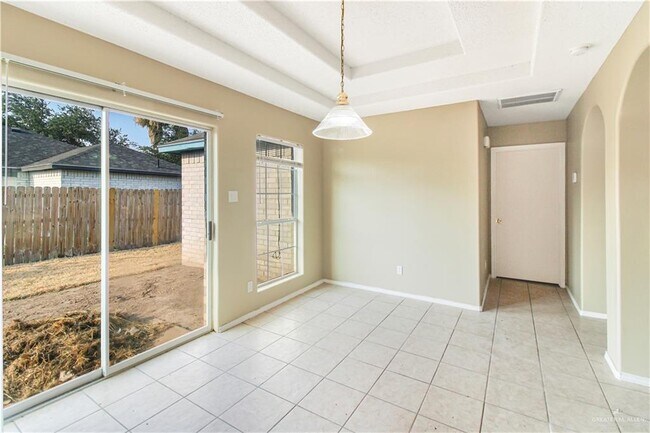 Building Photo - 4208 Flamingo Ave