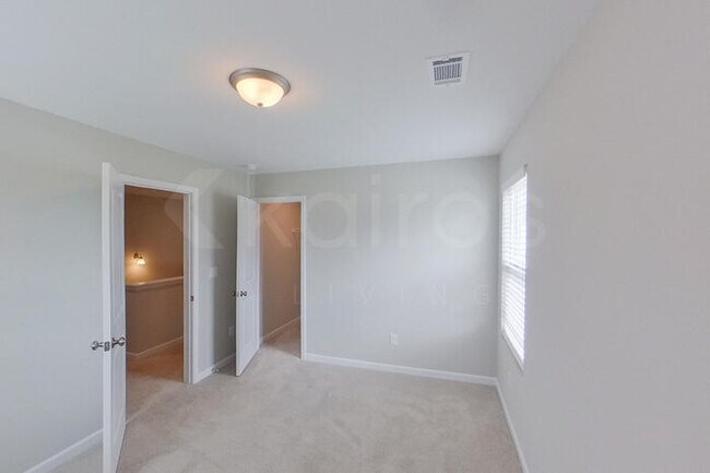 Building Photo - 7297 Foggy River Dr