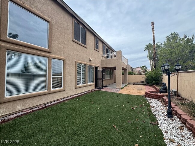 Building Photo - 332 Glistening Cloud Dr