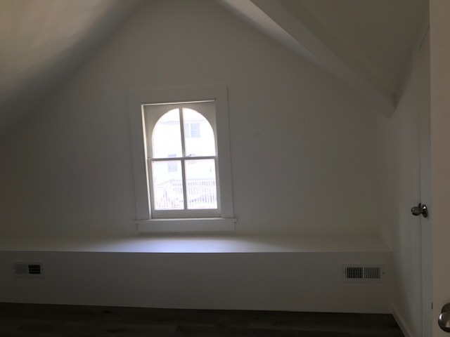 Building Photo - 4 Garner St