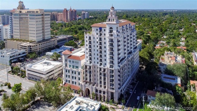 Building Photo - 3 br, 3 bath  - 2020 Salzedo St # 806