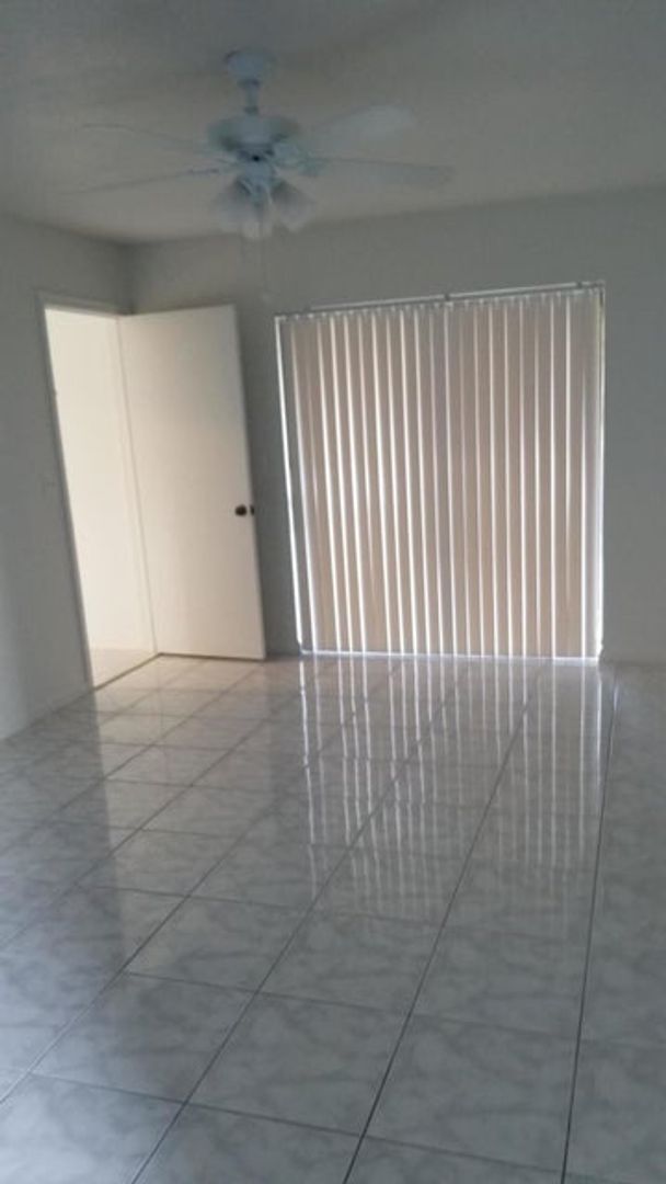 Building Photo - 14507 Larkspur Ln