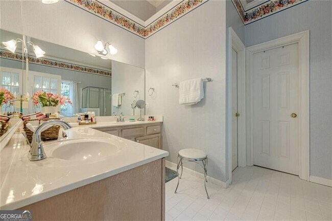 Building Photo - 322 Pebble Trail