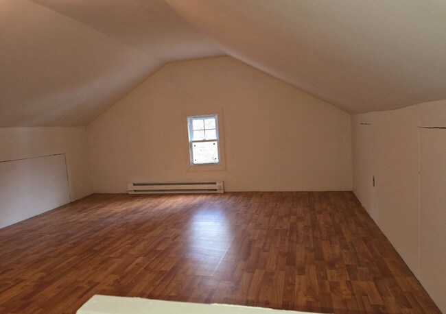 Building Photo - Charming 2 Bed / 1 Bath Single Family Home in Lansford with Front Porch & Yard!