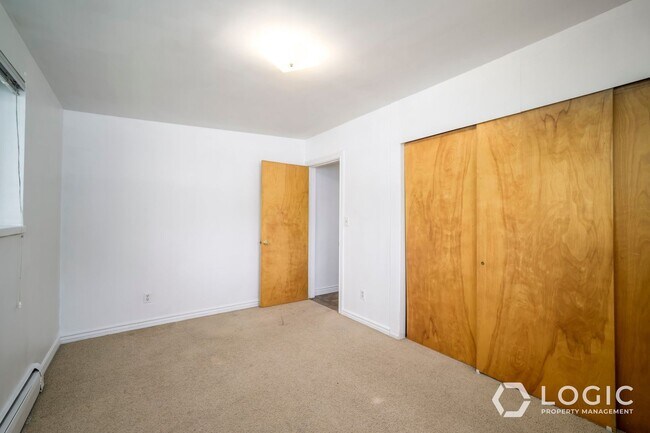 Building Photo - 783 E 1400 S